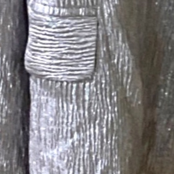 NWT Astr The Label Ayla Metallic Plisse Blazer - Picture 10 of 16